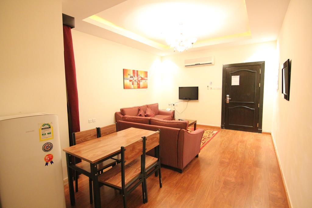 Towlan Hotel Suites 1 Aparthotel 3*